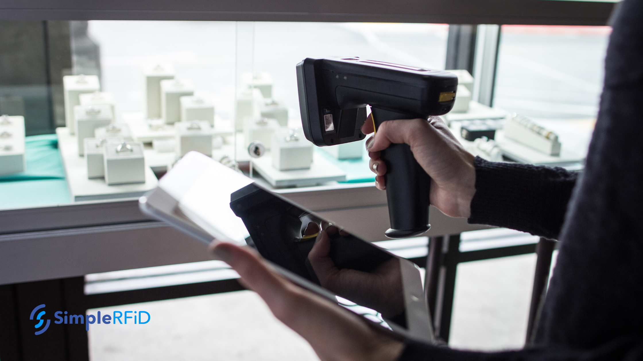 RFID Handheld Reader Jewelry